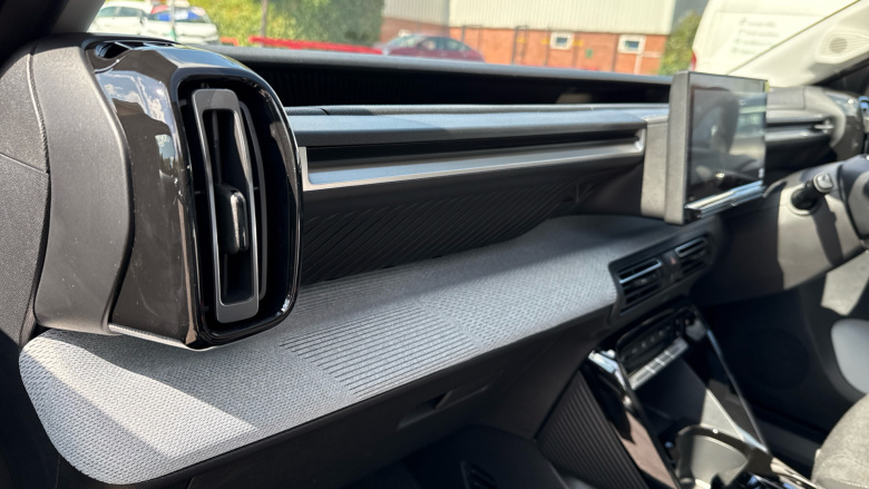 Citroen C3 83kW Max 44kWh 5dr Auto Electric Hatchback